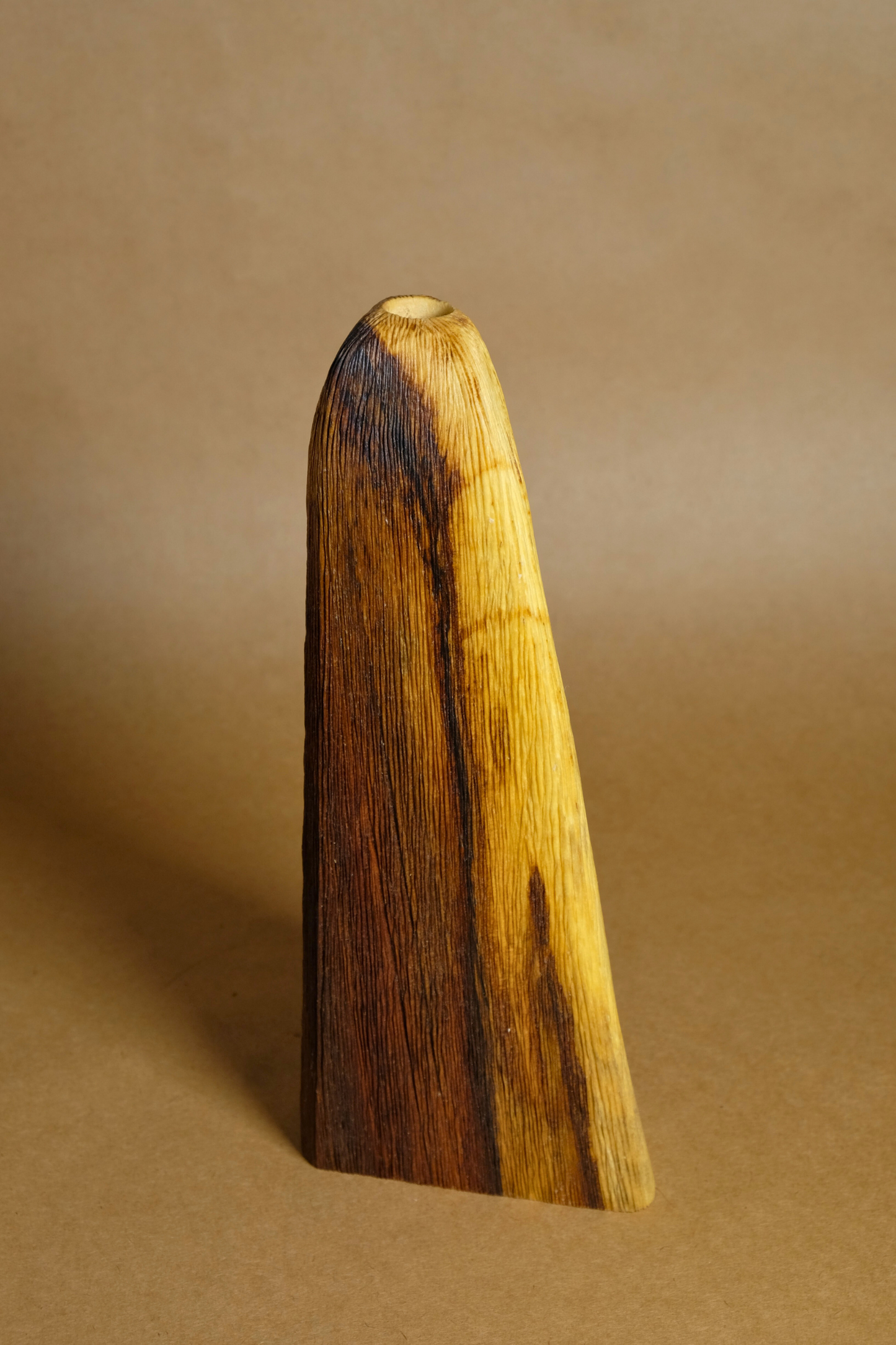 Amorf El İşçiliği Ahşap Vazo