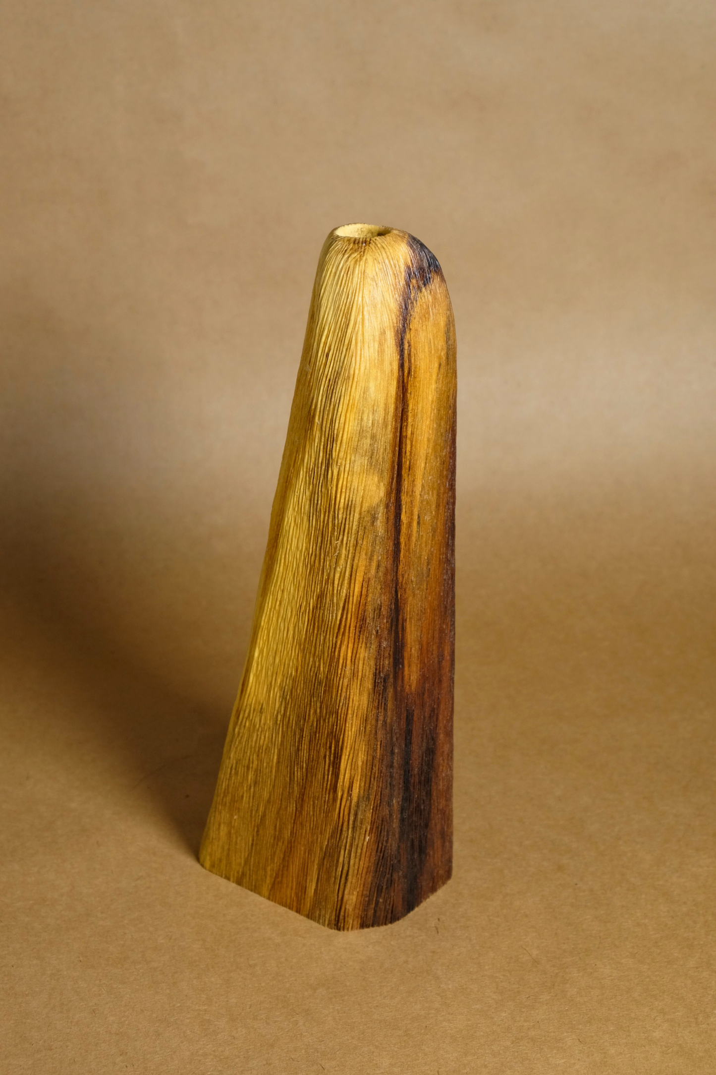 Amorf El İşçiliği Ahşap Vazo