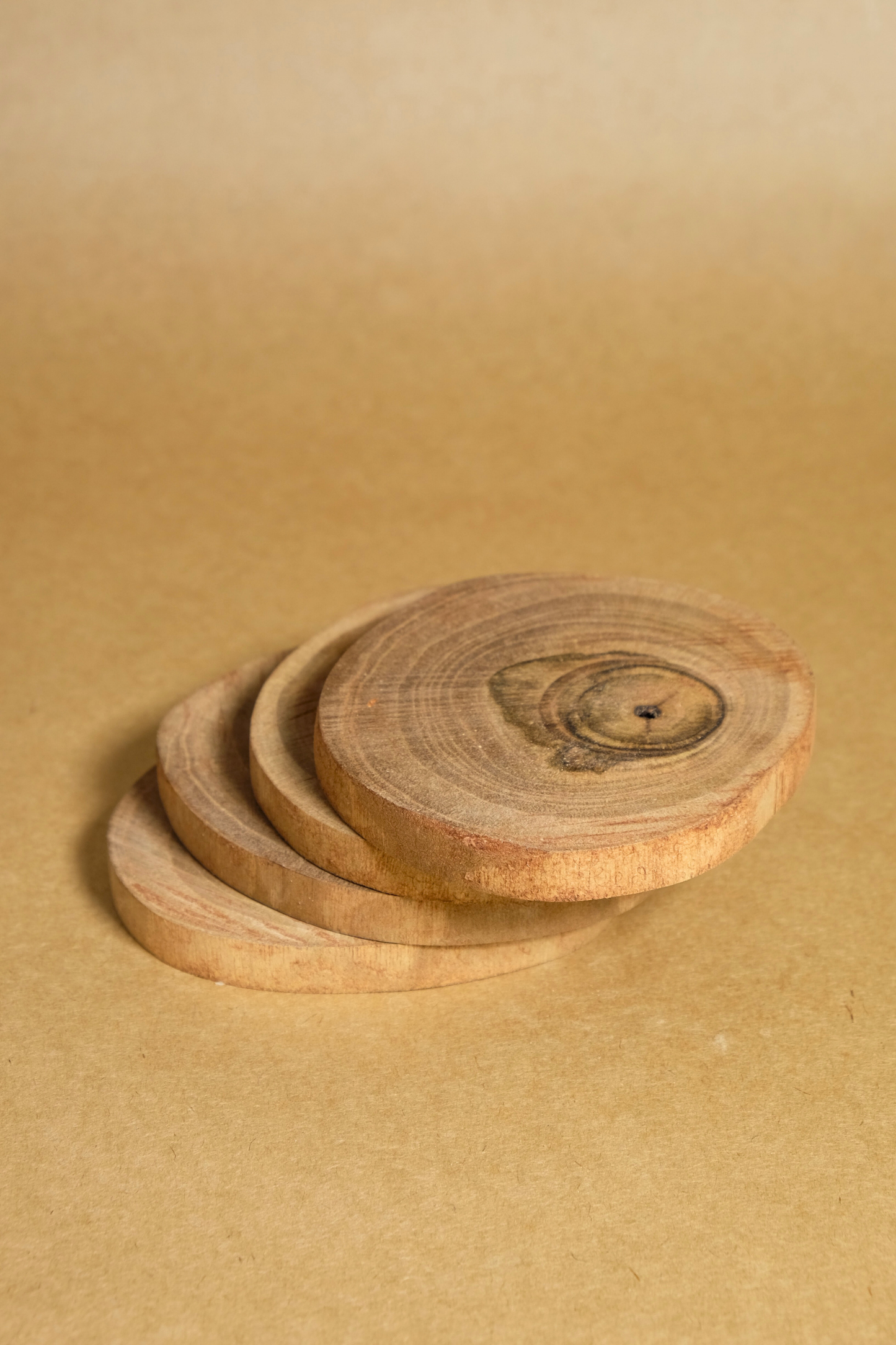 El İşçiliği Doğal Ceviz Bardak Altlığı Seti