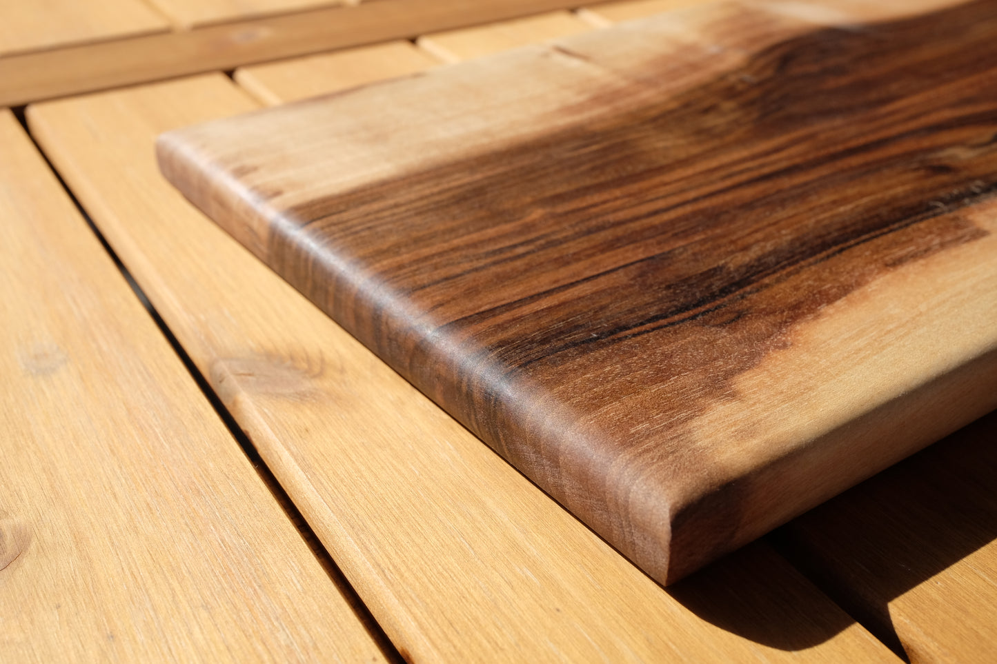 Ceviz kesme tahtası - 30x20x1.5cm - Masif ceviz