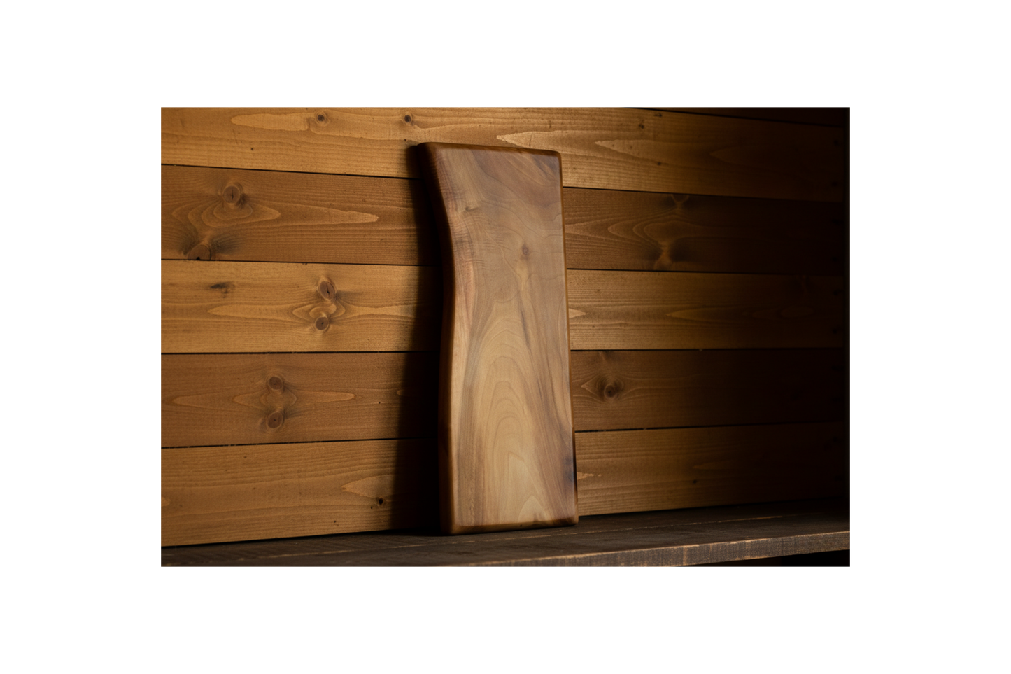 Ceviz sunum tahtası - 44x17x2.5cm - Masif Ceviz - Live edge