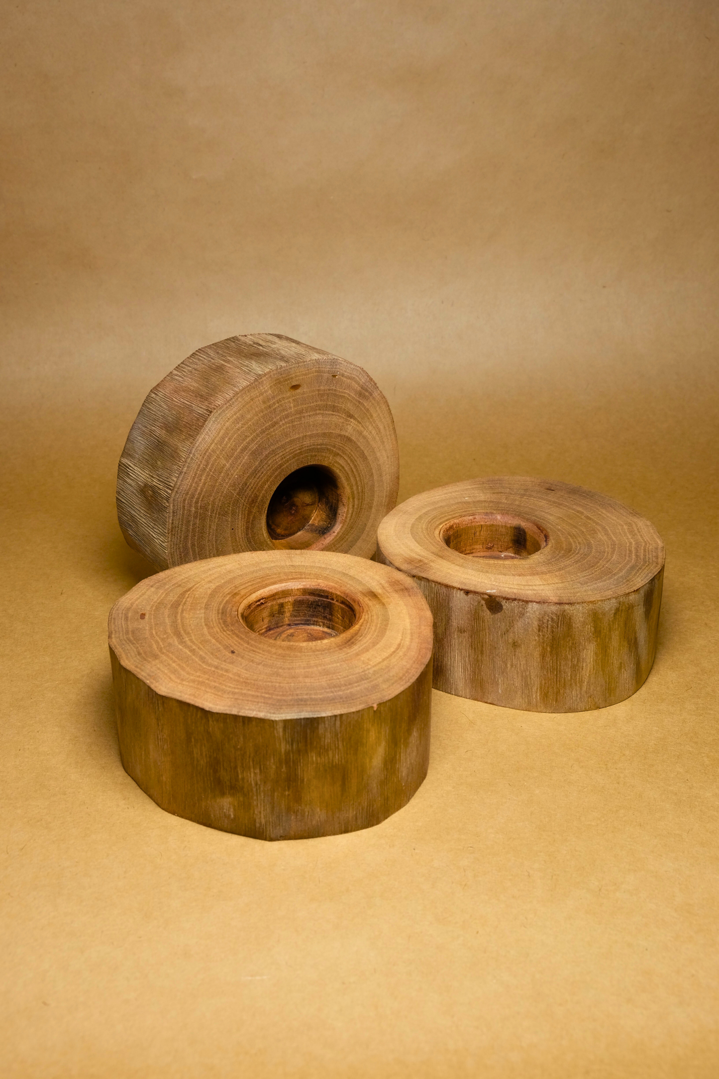 El İşçiliği Ceviz Tea Light Mumluk